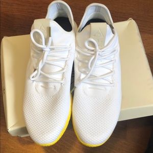 Pharrell x Adidas Tennis Hu’s